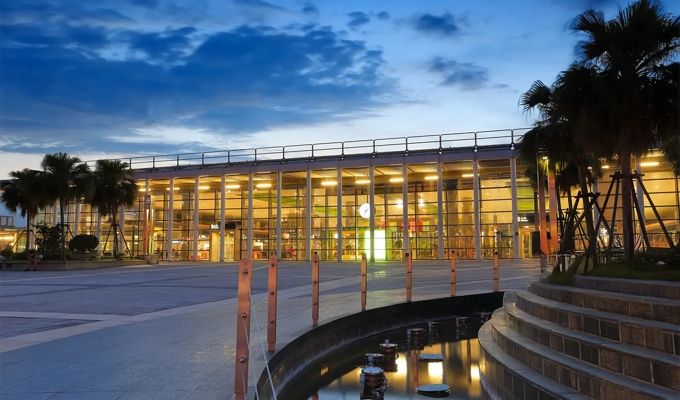 桃園高鐵站租車自駕